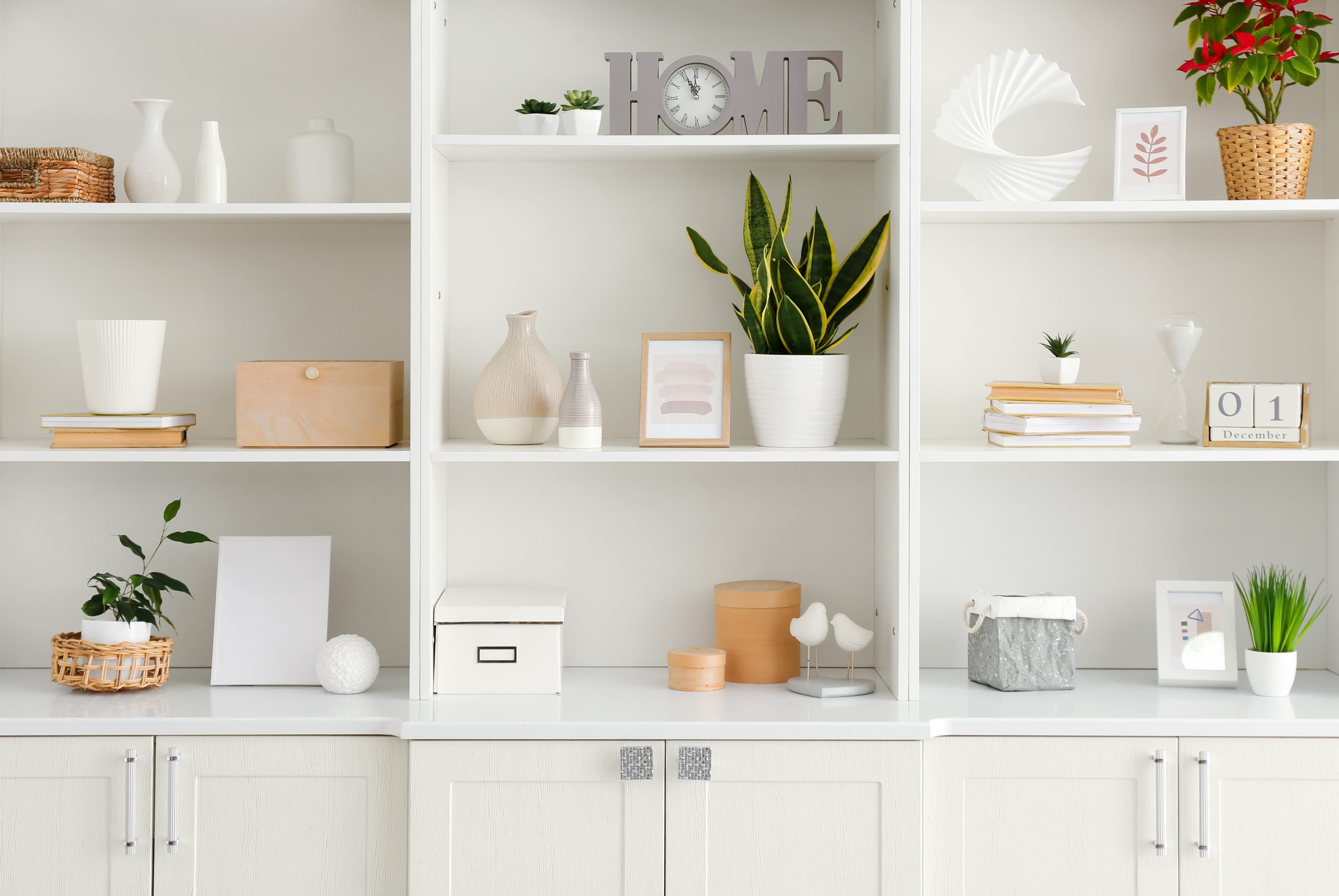 DIY Shelf Styling